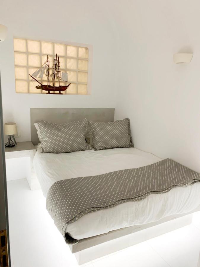 Poli Cave House Santorini Villa Fíra Kültér fotó