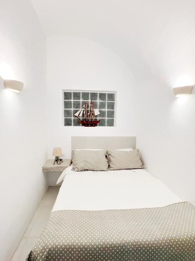 Poli Cave House Santorini Villa Fíra Kültér fotó